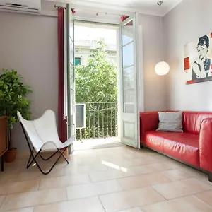 Aparteasy - Family Sant Antoni Apt. Apartamento Barcelona